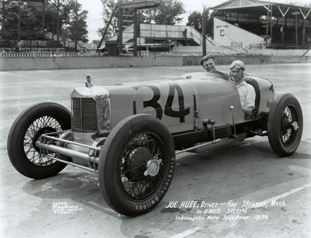 Joe Huff in the #34 Gauss Front Drive Special (Cooper/Miller) at the Indianapolis Motor Speedway in 1930. -- Photo by: No Photographer