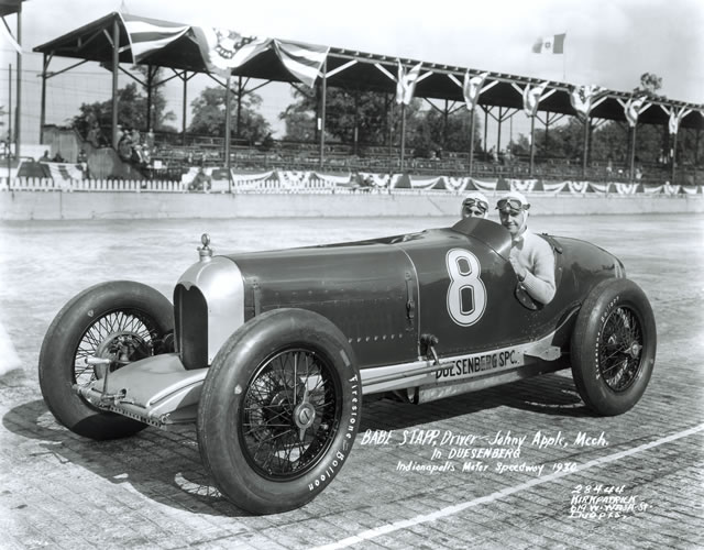 Babe Stapp in the # 8 Duesenberg Special (Duesenberg/Duesenberg) at the Indianapolis Motor Speedway in 1930. -- Photo by: No Photographer