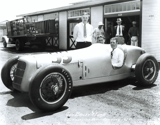 George Bailey in the #35 Ford V8 Special (Miller-Ford/Ford V8) at the Indianapolis Motor Speedway in 1935 -- Photo by: No Photographer