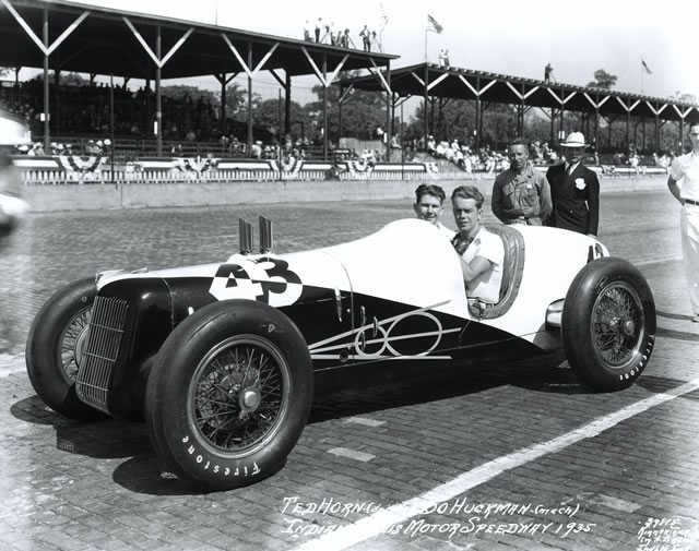 Ted Horn in the #43 Ford V8 Special (Miller-Ford/Ford V8) at the Indianapolis Motor Speedway in 1935 -- Photo by: No Photographer