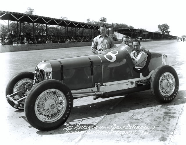 Doc MacKenzie in the #8 Pirrung Special (Rigling/Miller) at the Indianapolis Motor Speedway in 1935 -- Photo by: No Photographer