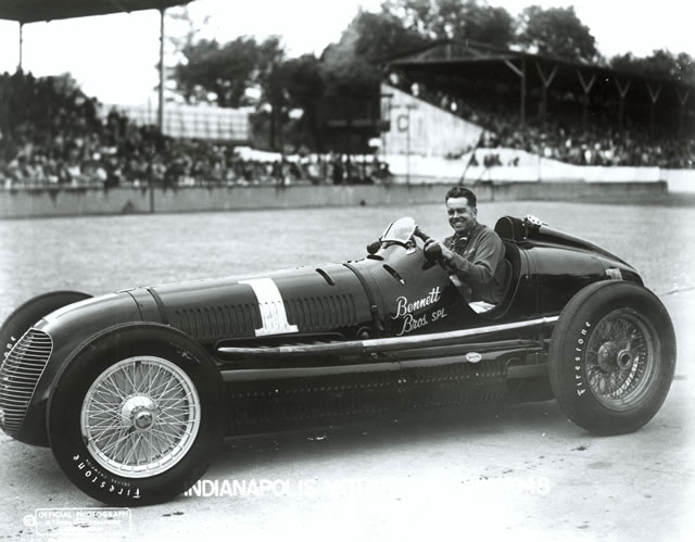 Ted Horn in the #1 Bennett Bros. Special (Maserati/Maserati) at the Indianapolis Motor Speedway in 1948 -- Photo by: No Photographer
