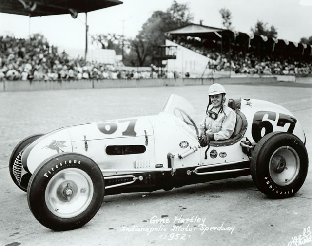 Gene Hartley in the #67 Mel-Rae Special (KK4000/Offy) at the Indianapolis Motor Speedway in 1952 -- Photo by: No Photographer