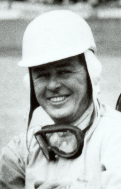 Andy Linden, driver of the #9 Miracle Power Special (KK4000/Offy) at the Indianapolis Motor Speedway in 1952 -- Photo by: No Photographer