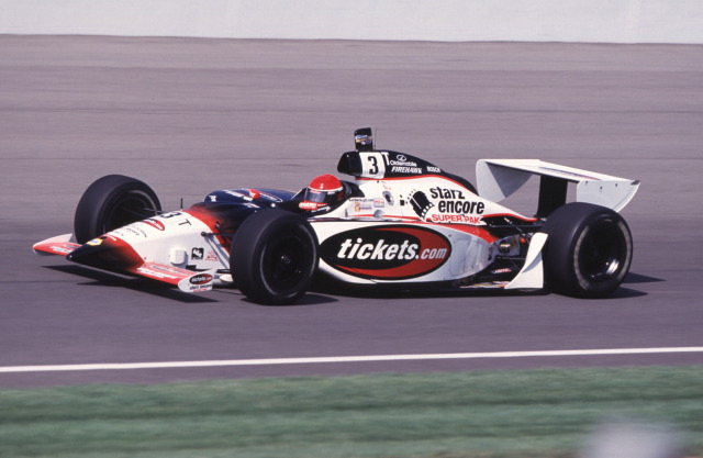 Al Unser Jr. (G.Force-Oldsmobile) nel 2000 torna al team Galles e a Indianapolis passando dalla CART alla IRL. indycar.com