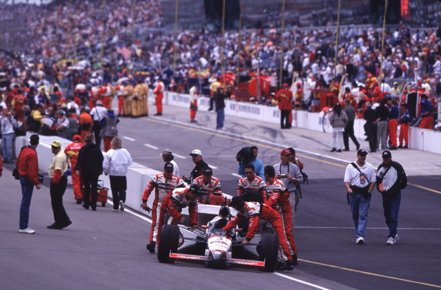 The #3, Galles ECR Racing Tickets.com Starz Encore Superpak, G Force, Oldsmobile of Al Unser Jr., is pushed to the starting grid. -- Photo by: No Photographer