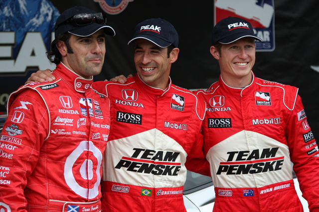 Front-row starters, from left, Dario Franchitti, Helio Castroneves and Ryan Briscoe. -- Photo by: Chris Jones