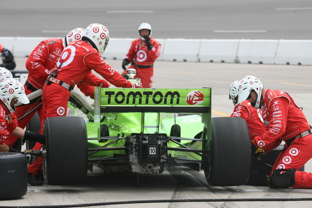 Dario Franchitti's crew services the No. 10 entry. -- Photo by: Steve Snoddy