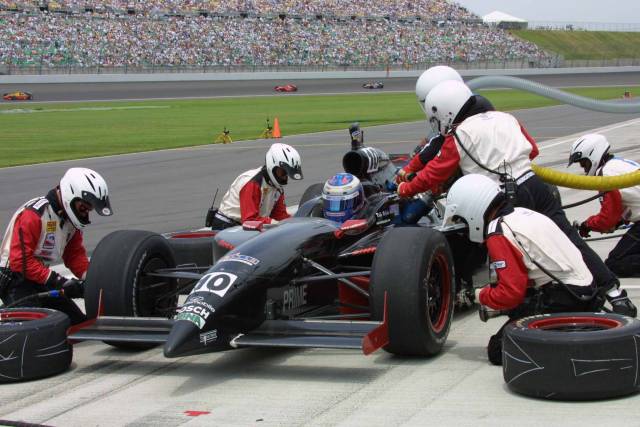 View Ameristar Casino Indy 200 - Race Day Photos