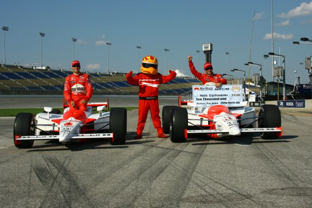 View Meijer Indy 300 Presented by Coca-Cola and Secret - Practice/Qualifications Photos