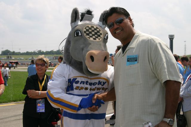 NFL Hall of Famer Anthony Munoz with Kentucky Track Mascot, Horse Power. -- Photo by: Chris Jones