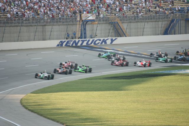 Racing action during the Meijer Indy 300 Race at Kentucky. -- Photo by: Steve Snoddy