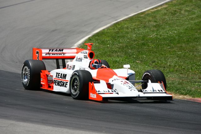 Helio Castroneves leads during the Honda 200 at Mid-Ohio. -- Photo by: Jim Haines