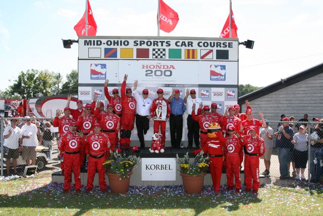 Scott Dixon and her crew after winning the Honda 200 at Mid-Ohio. -- Photo by: Shawn Payne