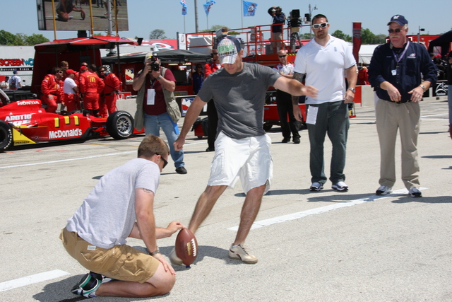 Green Bay Packers kicker Mason Crosby and holder Jeremy Kapinos participate in pre-race 