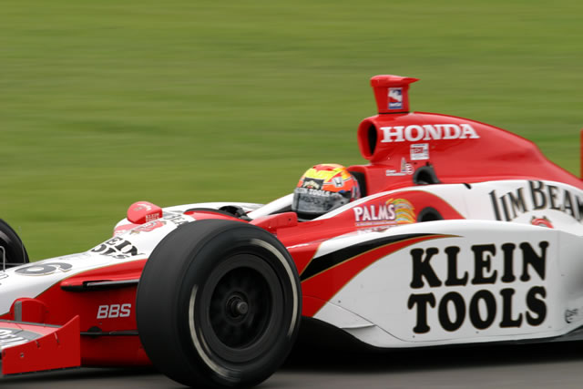 Indycar.com; Chris Jones, 2004