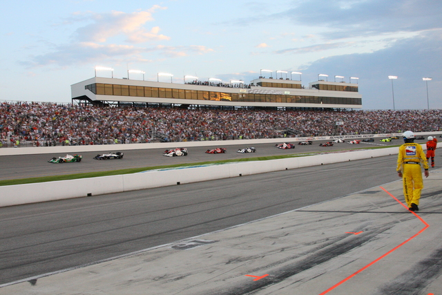 IndyCar race action during the SunTrust Indy Challenge at Richmond International Raceway. -- Photo by: Shawn Payne