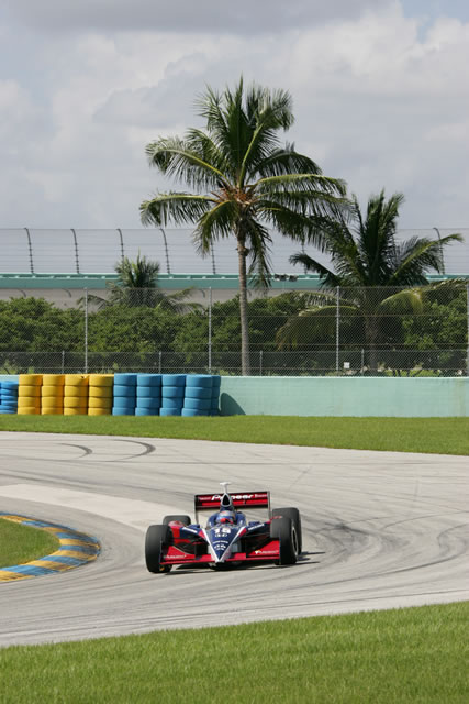 Buddy Rice in the No.15 Rahal Letterman Racing Pioneer Argent during road course testing at Homestead-Miami Speedway -- Photo by: Ron McQueeney