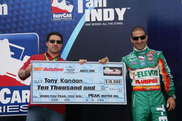 AGR driver Tony Kanaan receives the Peak Motor Oil Pole Award. -- Photo by: Chris Jones