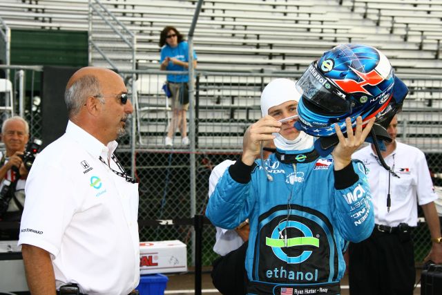 Bobby Rahal, left, talks to Rahal Letterman Racing driver Ryan Hunter-Reay prior to start of race. -- Photo by: Jim Haines