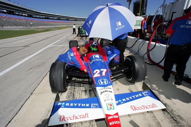 Dario Franchitti in the No. 27 ArcaEX Dallara Honda on pit lane at Texas Motor Speedway. -- Photo by: Ron McQueeney