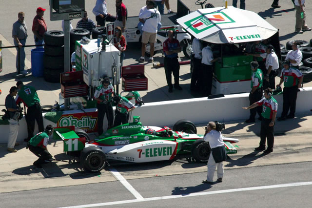 Tony Kanaan in the No. 11 Andretti Green Racing Dallara Honda in the pits during practice at Texas Motor Speedway. -- Photo by: Shawn Payne
