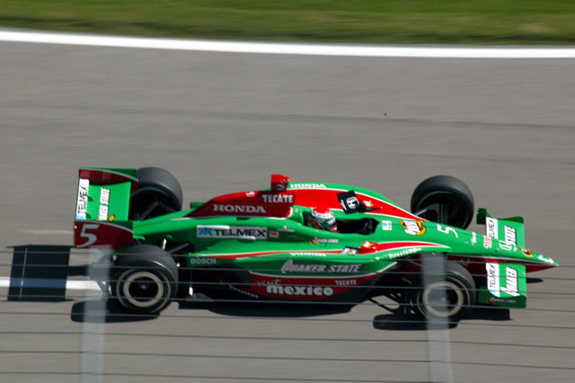 Adrian Fernandez in the No. 5 Quaker State Telmex Tecate Panzo G Force Honda on the track during prcatice at Texas Motor Speedway. -- Photo by: Shawn Payne