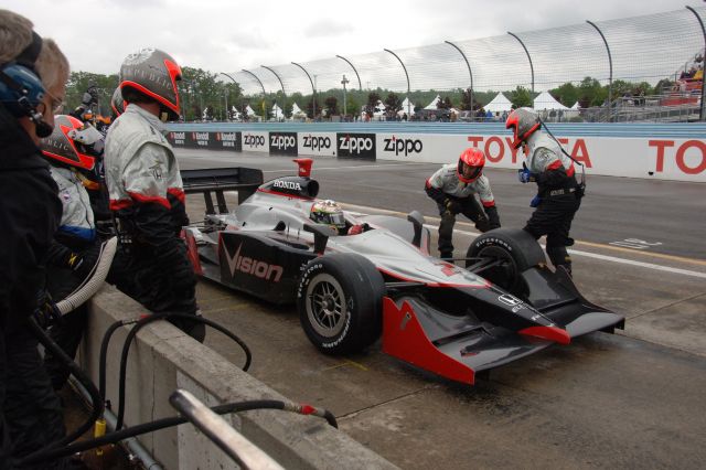 Tomas Scheckter in the pits -- Photo by: Dana Garrett