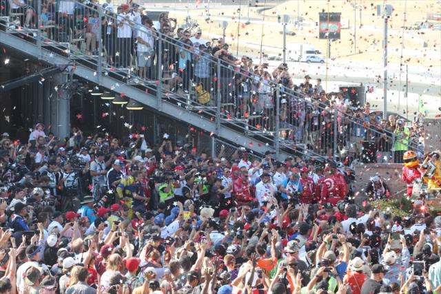 A fantastic crowd envelopes the Sonoma Raceway Victory Circle following the GoPro Grand Prix of Sonoma -- Photo by: Richard Dowdy