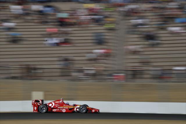 Scott Dixon streaks down the backstretch during the GoPro Grand Prix of Sonoma -- Photo by: Chris Owens