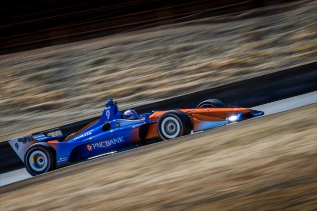 Scott Dixon streaks up the hill through Turn 3 during practice for the INDYCAR Grand Prix of Sonoma at Sonoma Raceway -- Photo by: Stephen King