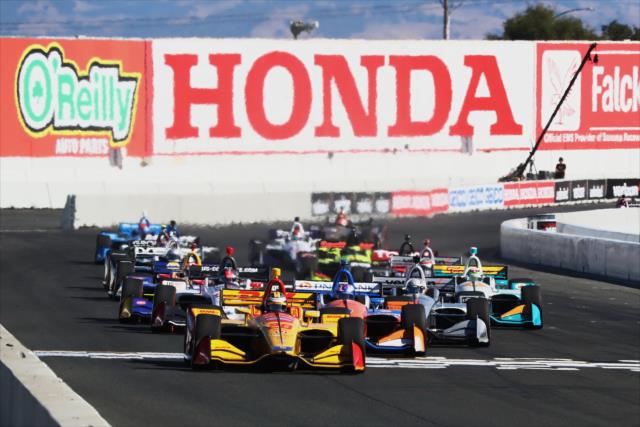 Ryan Hunter-Reay leads the field to the green flag to start the INDYCAR Grand Prix of Sonoma at Sonoma Raceway -- Photo by: Chris Jones