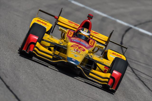 Ryan Hunter-Reay sets up for Turn 1 during practice for the Iowa Corn 300 at Iowa Speedway -- Photo by: Chris Owens