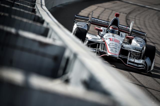Will Power sets up for Turn 1 during the Iowa Corn 300 at Iowa Speedway -- Photo by: Chris Owens