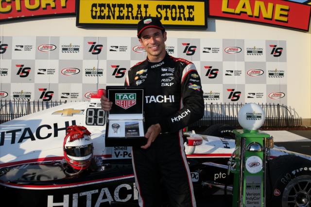 Helio Castroneves with his TAG Heuer Winner's Watch after his victory in the Iowa Corn 300 at Iowa Speedway -- Photo by: Joe Skibinski