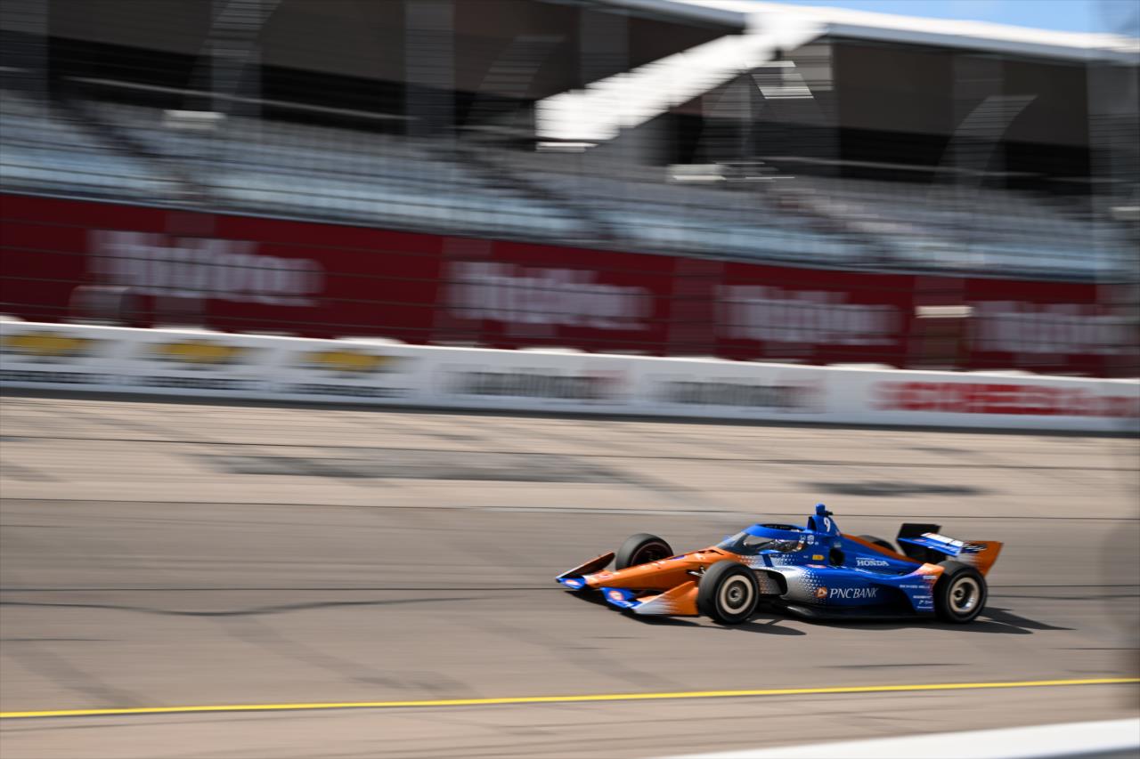 Scott Dixon - Hy-Vee Homefront 250 Presented by Instacart - By: James Black -- Photo by: James  Black