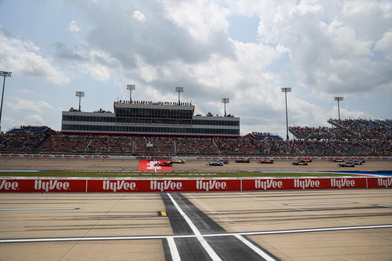 Race start - Hy-Vee Homefront 250 Presented by Instacart - By: Travis Hinkle -- Photo by: Travis Hinkle