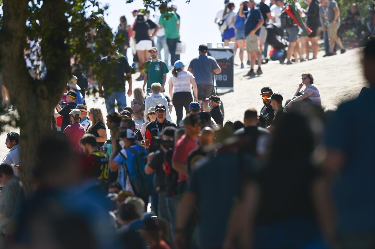 Fans - Firestone Grand Prix of Monterey -- Photo by: Chris Owens
