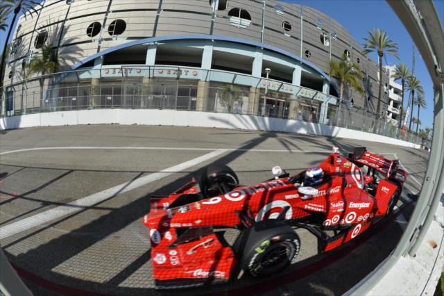 Scott Dixon sets up for Turn 4 during practice for the Toyota Grand Prix of Long Beach -- Photo by: Chris Owens
