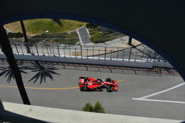 Scott Dixon sets up for Turn 5 during practice for the Toyota Grand Prix of Long Beach -- Photo by: Chris Owens