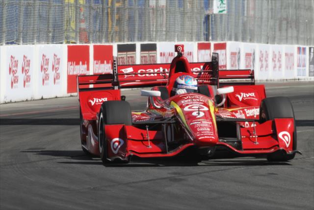 Scott Dixon sets up for Turn 10 during practice for the Toyota Grand Prix of Long Beach -- Photo by: Richard Dowdy