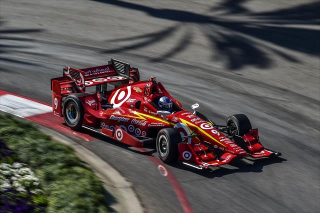 Scott Dixon navigates the Turn 2-3 Fountain complex during the Toyota Grand Prix of Long Beach -- Photo by: Chris Owens