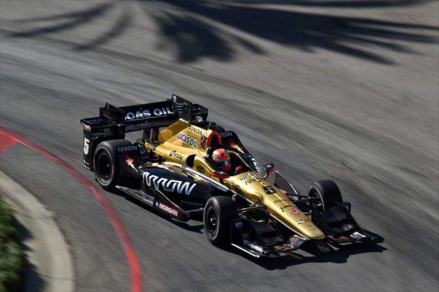 James Hinchcliffe rolls through the Turn 2-3 Fountain complex during the Toyota Grand Prix of Long Beach -- Photo by: Chris Owens