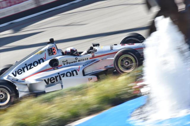 Juan Pablo Montoya navigates the Turn 2-3 Fountain complex during the Toyota Grand Prix of Long Beach -- Photo by: Chris Owens