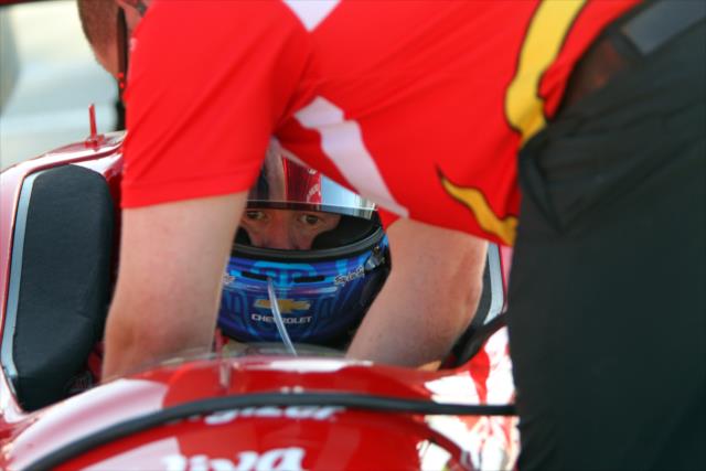 Scott Dixon gets strapped into his No. 9 Target Chevrolet prior to the final warmup for the Toyota Grand Prix of Long Beach -- Photo by: Richard Dowdy