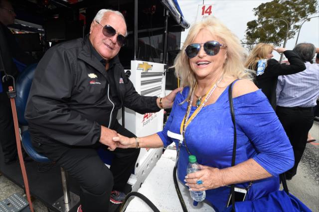 A.J. Foyt catches up with Linda Vaughn along pit lane during the Toyota Grand Prix of Long Beach -- Photo by: Christopher Owens