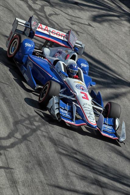 Helio Castroneves sets up for Turn 3 during the Toyota Grand Prix of Long Beach -- Photo by: Richard Dowdy