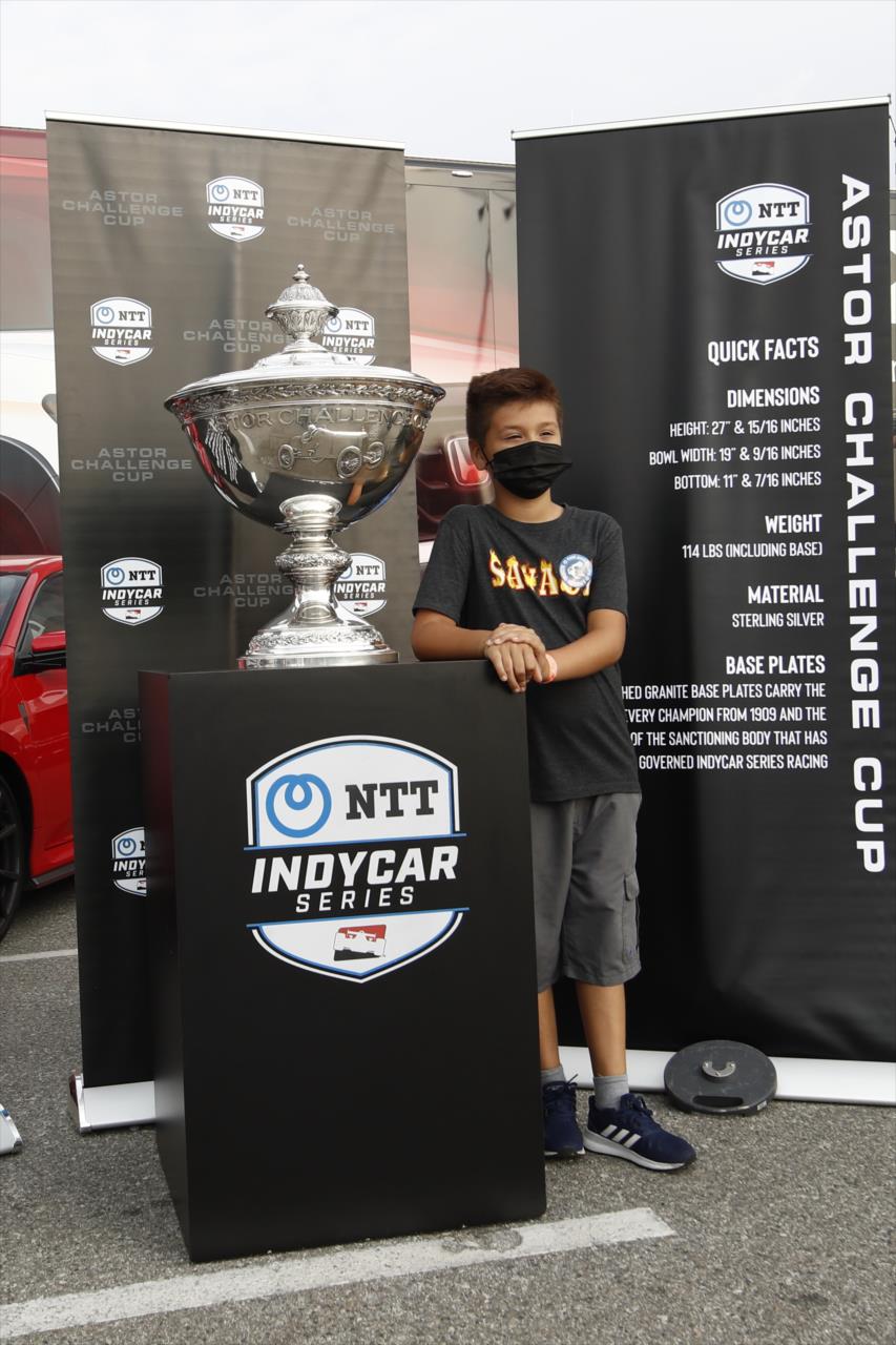 Fans with the Astor Cup - Acura Grand Prix of Long Beach -- Photo by: Chris Jones