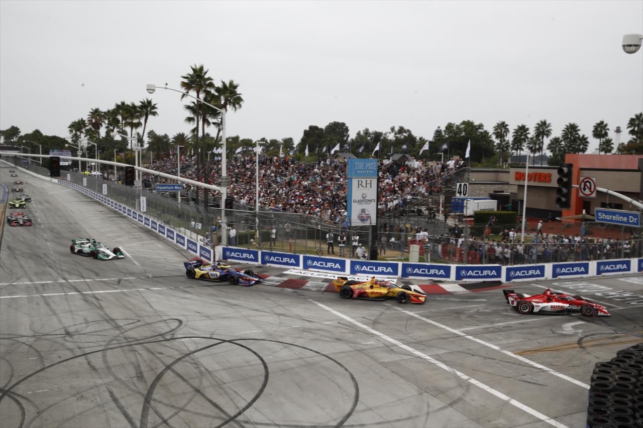 Turn 1 - Acura Grand Prix of Long Beach -- Photo by: Chris Jones