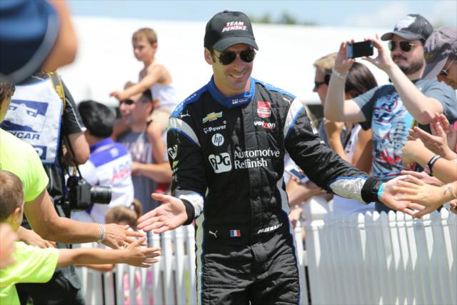 Simon Pagenaud greets the fans during pre-race festivities for the Honda Indy 200 at Mid-Ohio -- Photo by: Chris Jones